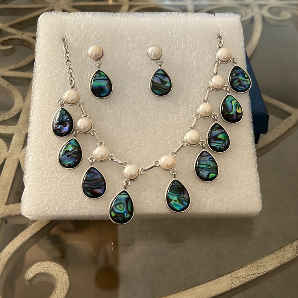 NECKLACE SET